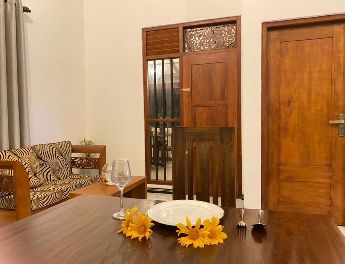 Nilupul Villa Амбалангода Экстерьер фото