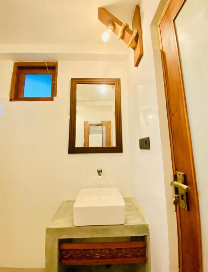 Nilupul Villa Амбалангода Экстерьер фото